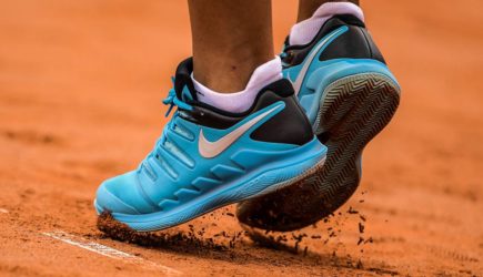 Названы самые популярные у россиян кроссовки