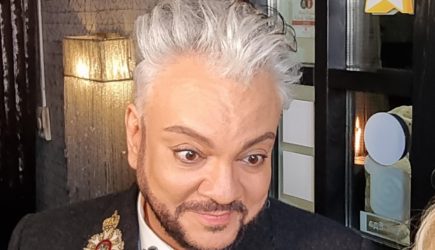 Филипп Киркоров честно признался, с кем спит в одной постели