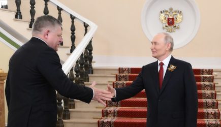 Путин пошутил о том, как Фицо добирался до Москвы