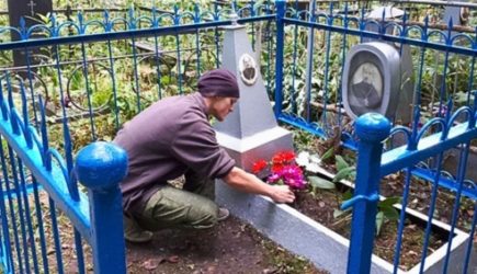 Что нельзя делать на кладбище — грех, который не прощается