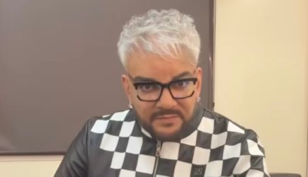 Киркоров рассказал, ради кого делает пластику